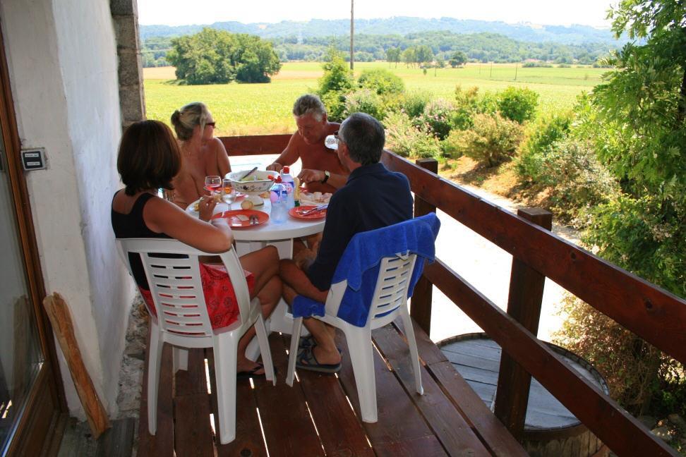 Naturist Hotel Peyraille Libaros エクステリア 写真